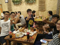 乐昌烧烤加盟,学烧烤技术,开烧烤店多少钱疯狂烤翅加盟